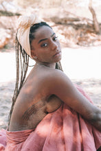 Load image into Gallery viewer, Flora Scarf