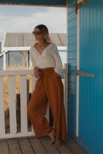Load image into Gallery viewer, Neve Trousers - Umbre
